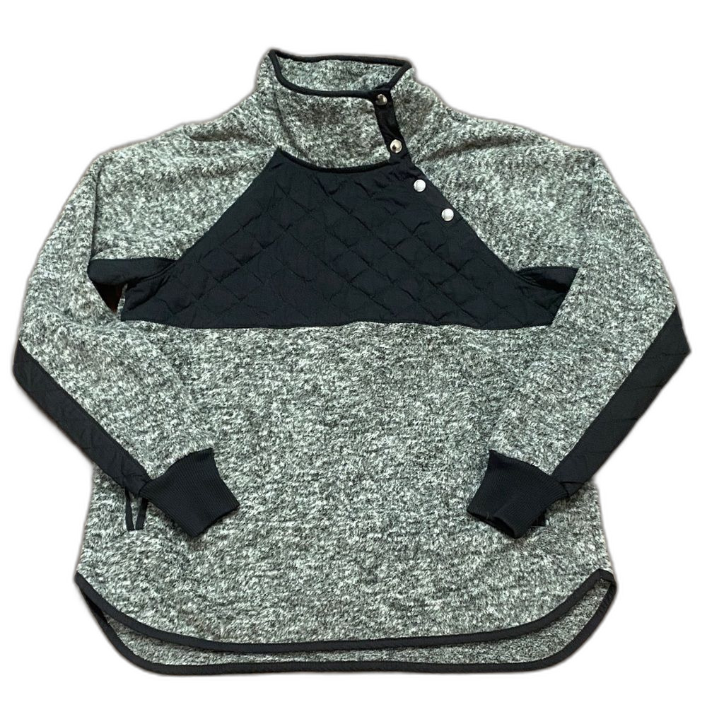 Abercrombie & Fitch Gray Fleece Black Quilted Pullover Sweater